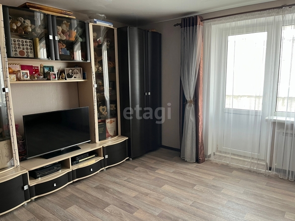 
   Продам 2-комнатную, 65 м², Чехова ул, 45

. Фото 1.