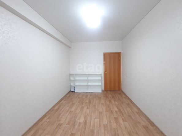 
   Продам 2-комнатную, 62.3 м², Ерохина ул, 27

. Фото 2.