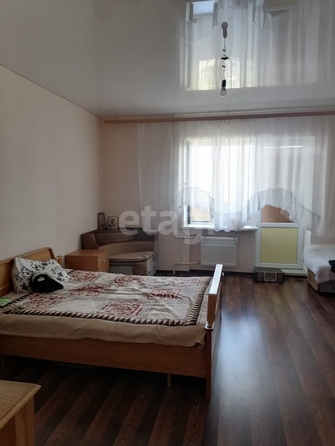 
   Продам 2-комнатную, 85 м², Доваторцев ул, 86/2

. Фото 1.