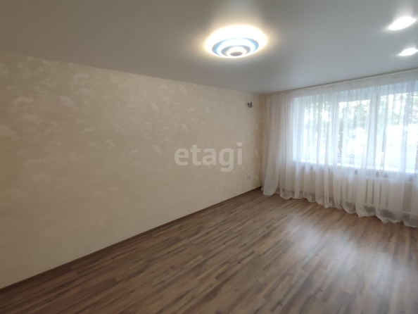 
   Продам 3-комнатную, 62 м², Мира ул, 404

. Фото 19.