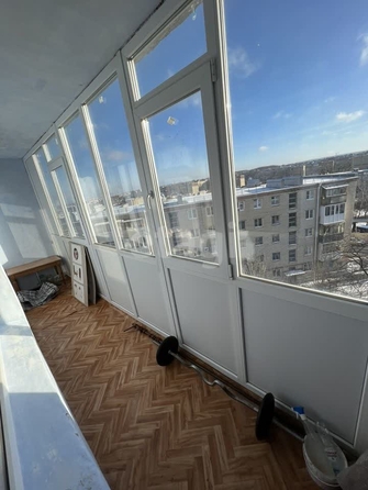 
   Продам 2-комнатную, 50 м², Ленина ул, 120а

. Фото 1.