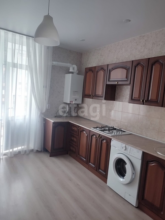 
   Продам 2-комнатную, 63.3 м², Матрёны Наздрачёвой ул, 3/1

. Фото 2.