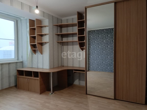 
   Продам 3-комнатную, 98 м², 45 Параллель ул, 2

. Фото 27.