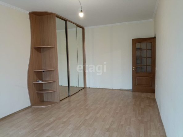 
   Продам 3-комнатную, 98 м², 45 Параллель ул, 2

. Фото 31.