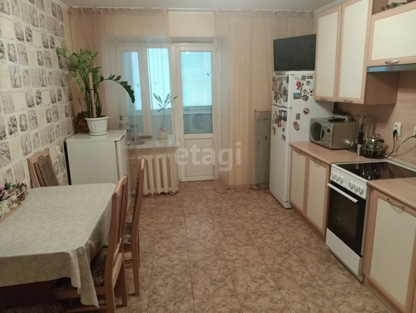 
   Продам 3-комнатную, 70.2 м², Доваторцев ул, 73/1

. Фото 11.