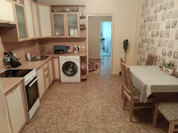 
   Продам 3-комнатную, 70.2 м², Доваторцев ул, 73/1

. Фото 12.