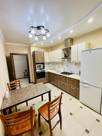 
   Продам 2-комнатную, 60 м², Тухачевского ул, 24/2

. Фото 2.