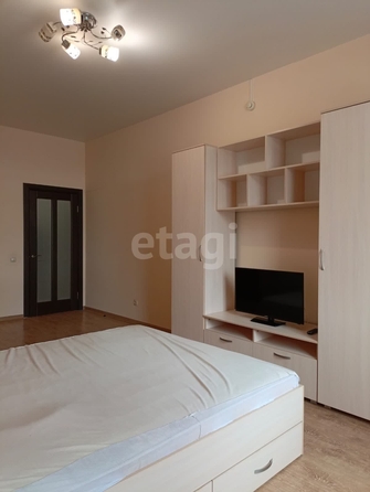 
  Сдам в аренду 1-комнатную квартиру, 45 м², Ставрополь

. Фото 3.