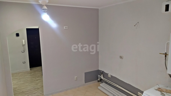 
   Продам 2-комнатную, 58 м², Доваторцев ул, 223

. Фото 14.