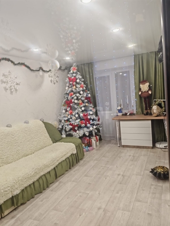 
   Продам 3-комнатную, 56.6 м², СНИИСХ мкр, 2

. Фото 5.