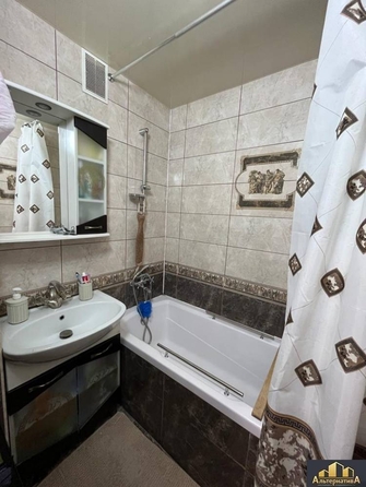 
  Продается 2-комн. квартира, 61 м², Школьный пер
. Фото 9.