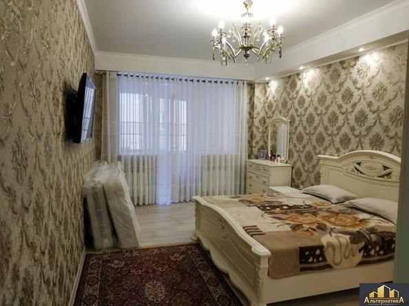 
   Продам 3-комнатную, 119 м², Октябрьская ул

. Фото 7.