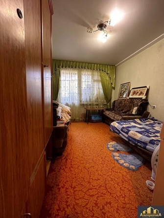 
   Продам 2-комнатную, 37 м², Красивая ул

. Фото 2.