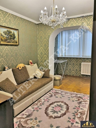 
   Продам 3-комнатную, 74 м², Орджоникидзе ул

. Фото 7.