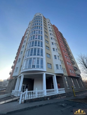 
  Продается 3-комн. квартира, 152.7 м², 8 Марта ул
. Фото 1.