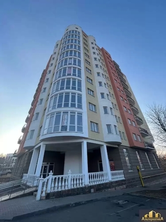 
  Продается 3-комн. квартира 152.7 м². Фото 1.