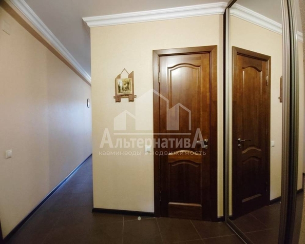 
   Продам 1-комнатную, 38 м², Красивая ул

. Фото 2.