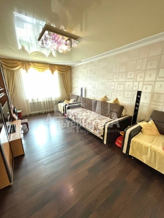 
  Продается 3-комн. квартира, 72 м², Чайковского ул
. Фото 5.