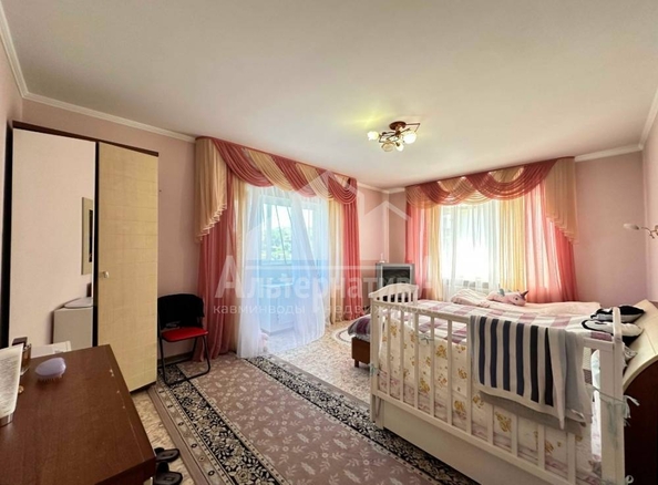 
   Продам 5-комнатную, 192 м², Жуковского ул

. Фото 18.