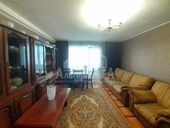 
   Продам 3-комнатную, 71 м², Героев Медиков ул

. Фото 2.