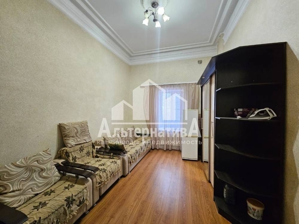 
  Продается 2-комн. квартира, 39 м², Шаляпина ул
. Фото 4.