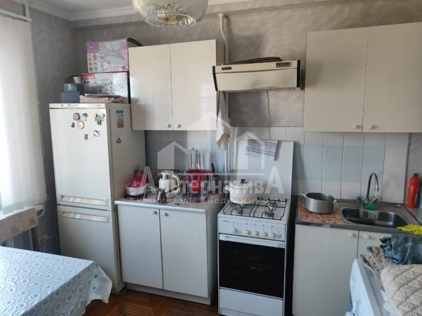 
   Продам 1-комнатную, 36.6 м², Жмакина ул

. Фото 3.