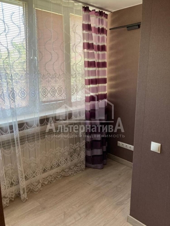 
   Продам 3-комнатную, 90 м², Орджоникидзе ул

. Фото 27.