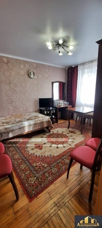 
  Продается 3-комн. квартира, 64 м², Свердлова ул
. Фото 2.