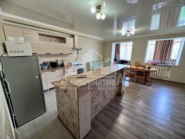
  Продается 1-комн. квартира, 72 м², Романенко ул
. Фото 1.