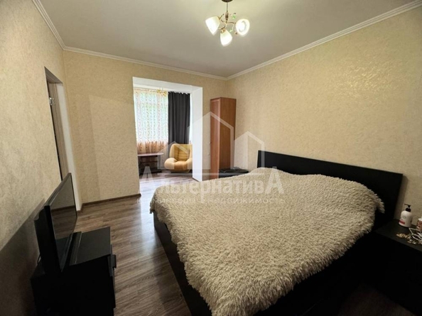 
  Продается 1-комн. квартира, 72 м², Романенко ул
. Фото 8.