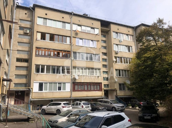 
   Продам 2-комнатную, 54.5 м², Жуковского ул

. Фото 4.