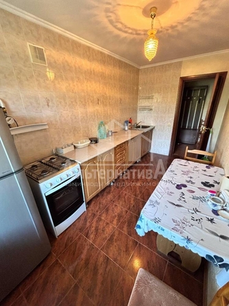 
  Продается 2-комн. квартира, 55 м², Жуковского ул
. Фото 8.