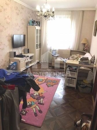 
   Продам 2-комнатную, 42.6 м², Красивая ул

. Фото 1.