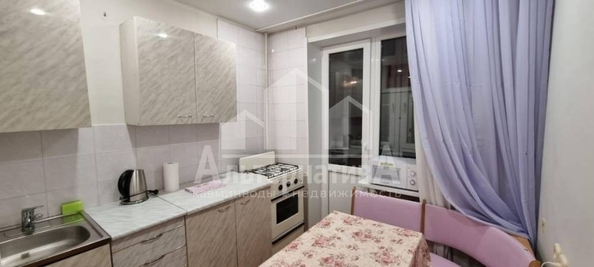 
   Продам 1-комнатную, 30 м², Широкая ул

. Фото 1.