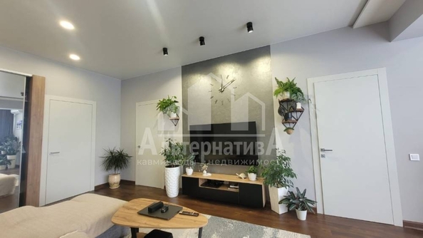 
   Продам 3-комнатную, 93.08 м², Декабристов ул

. Фото 10.