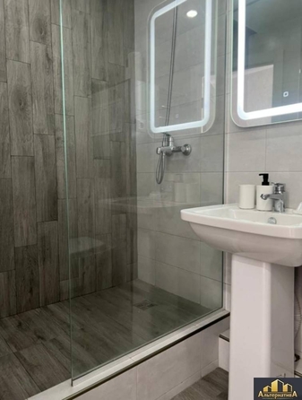 
  Продается 2-комн. квартира, 60 м², Героев Медиков ул
. Фото 4.