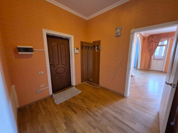 
  Продается 1-комн. квартира, 54.8 м², Ленинградская ул
. Фото 19.