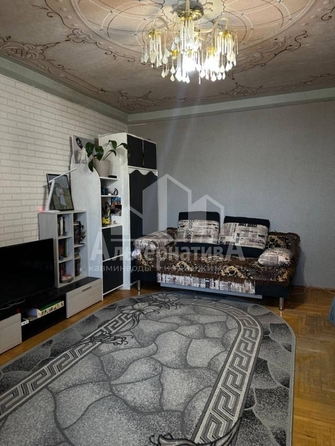 
   Продам 2-комнатную, 54 м², Героев Медиков ул

. Фото 1.