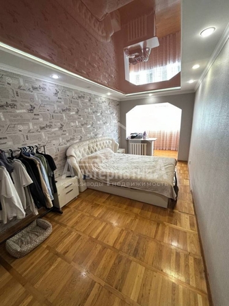 
  Продается 2-комн. квартира, 45.4 м², Широкая ул
. Фото 7.