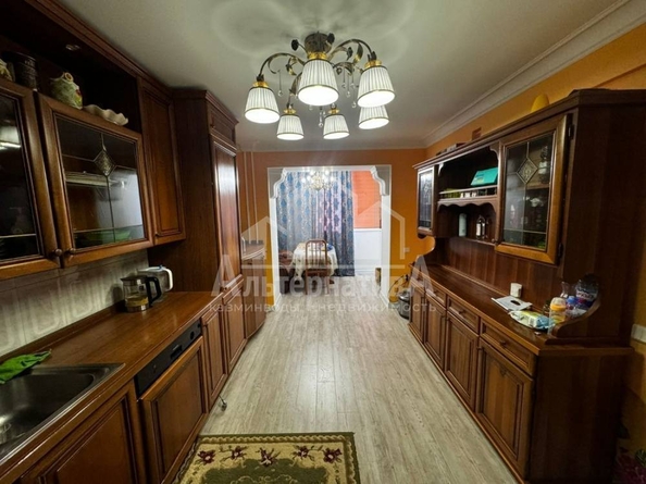 
   Продам 4-комнатную, 169 м², Набережная ул

. Фото 2.