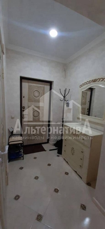 
   Продам 2-комнатную, 51 м², Декабристов ул

. Фото 2.