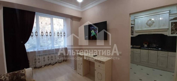 
   Продам 2-комнатную, 51 м², Декабристов ул

. Фото 10.