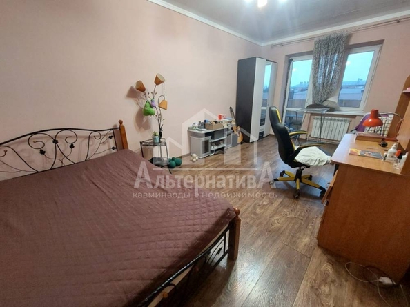 
   Продам 1-комнатную, 37.9 м², Предгорная ул

. Фото 3.