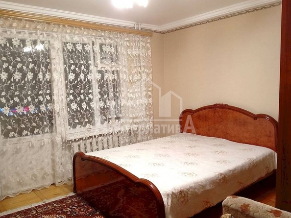 
   Продам 3-комнатную, 65 м², Героев Медиков ул

. Фото 3.