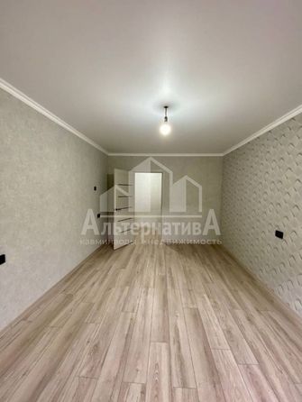 
  Продается 1-комн. квартира, 38.5 м², Красивая ул
. Фото 1.