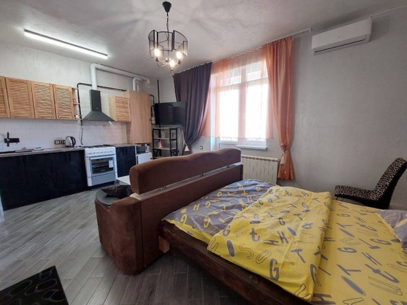 
   Продам 3-комнатную, 75 м², Декабристов ул

. Фото 5.