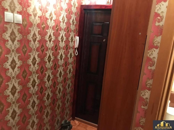 
  Продается 3-комн. квартира, 70 м², Октябрьская ул
. Фото 8.
