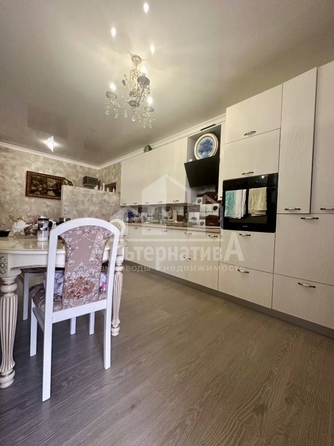
  Продается 1-комн. квартира, 72 м², Гагарина ул
. Фото 11.