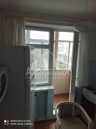 
   Продам 3-комнатную, 76 м², Ленинградская ул

. Фото 4.