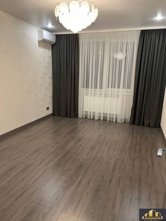 
  Продается 2-комн. квартира, 76 м², Пальмиро Тольятти ул
. Фото 9.